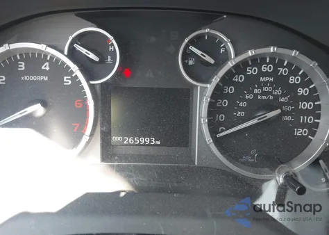 2016 Toyota Tundra Sr5 4.6L V8 z USA, uszkodzony, nr VIN 5TFEM5F1XGX107825